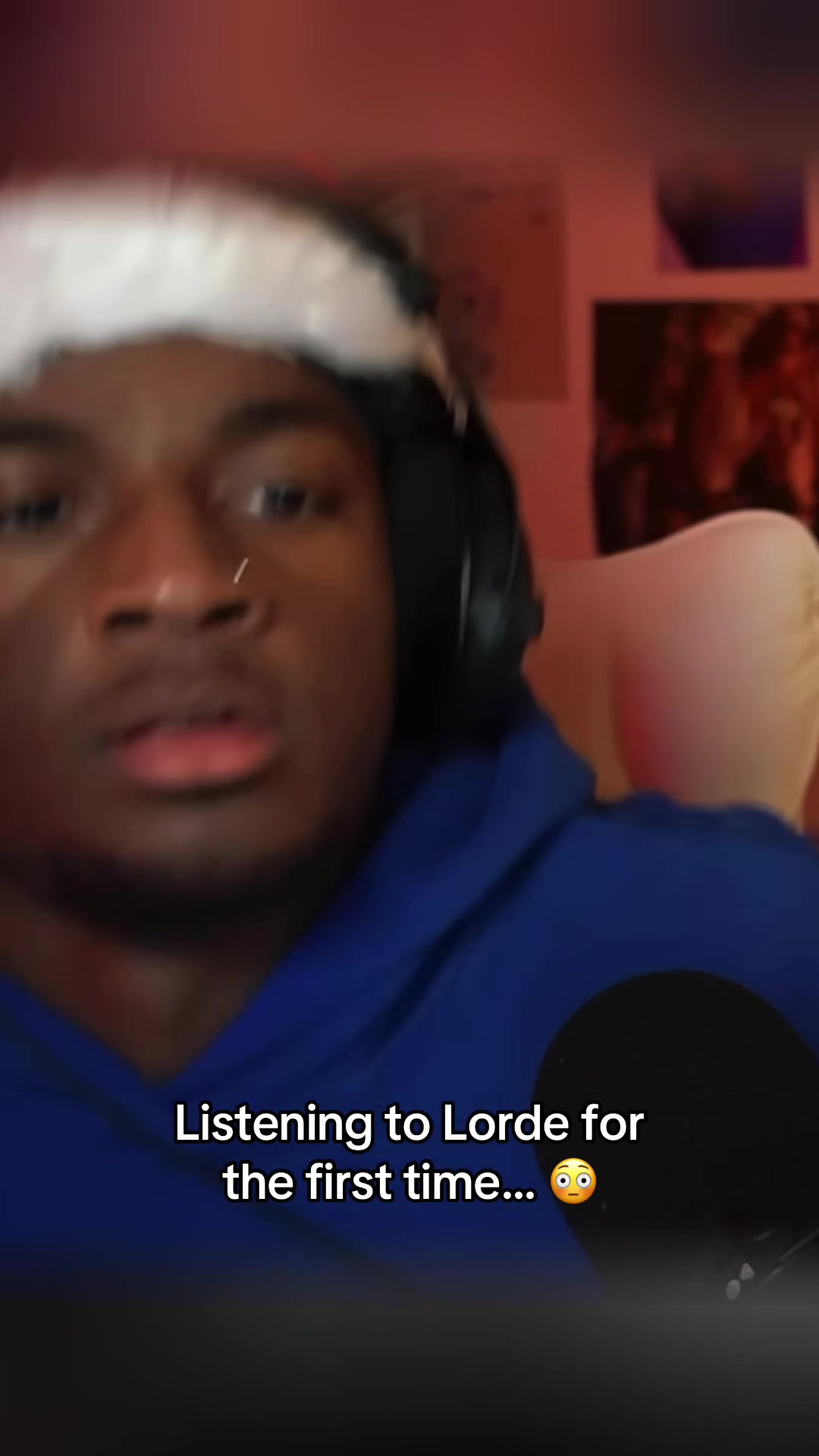 @Souvenir Reacts