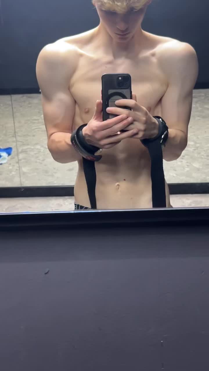@zhallo
