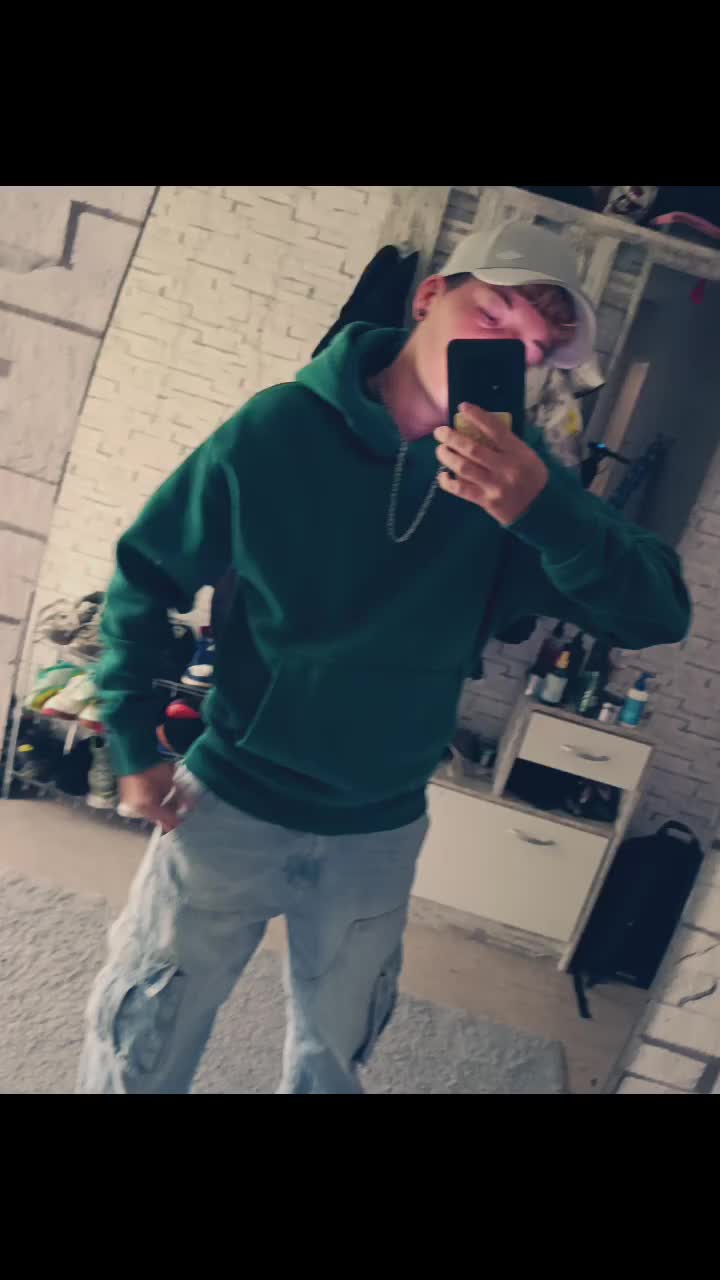 @Kingslowly