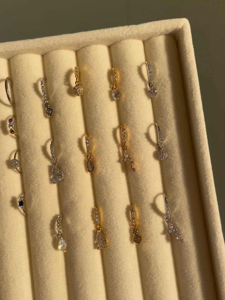 @Ayeshas Jewellery Box