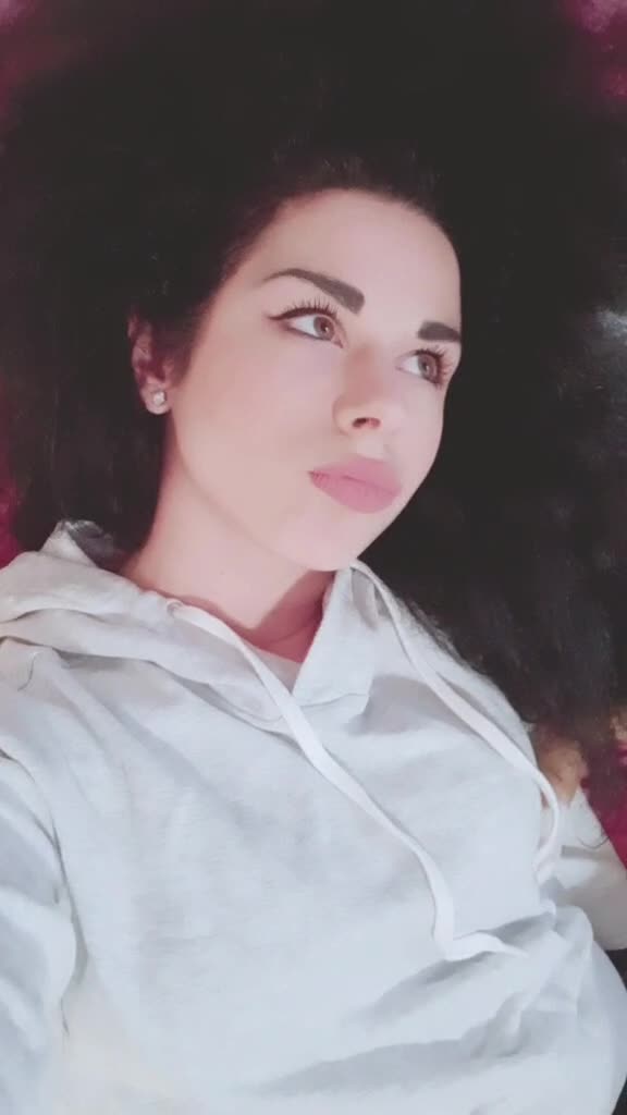 @Franzy_creations