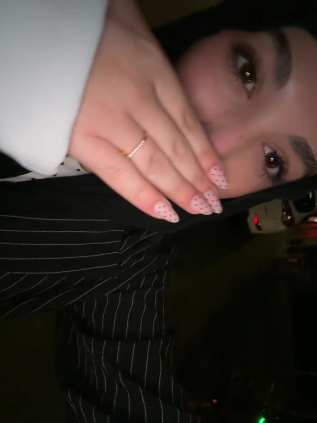 @w_i.007