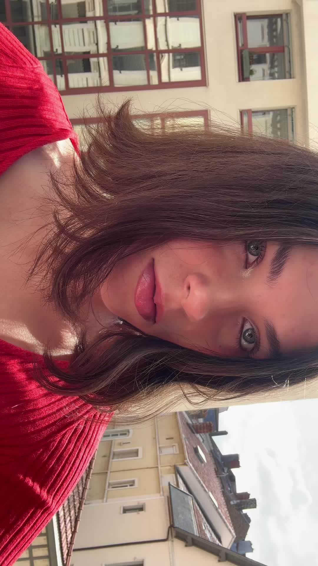@dominika.amelia