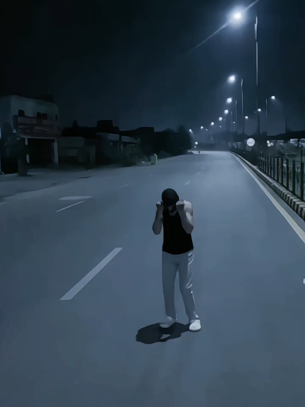 @𝑭𝒂𝒓𝒓𝒊𝒔 𝑨𝒘𝒂𝒂𝒏