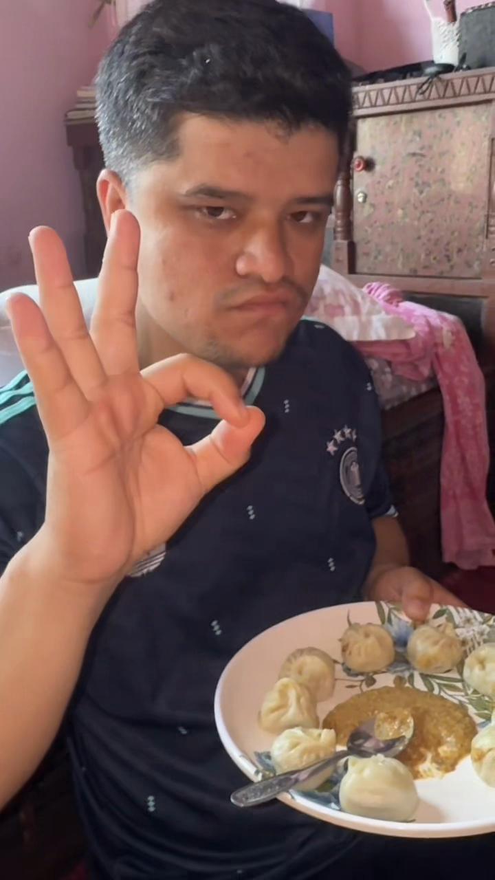 @Meenavlogs