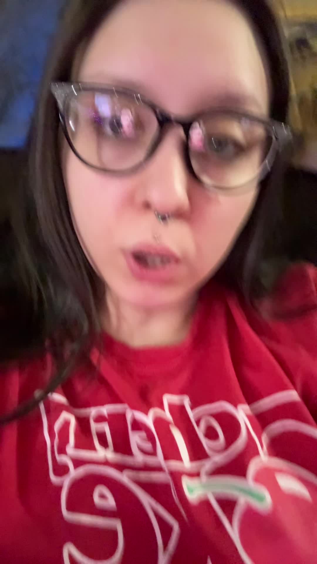 @Raegan Shae 🦇