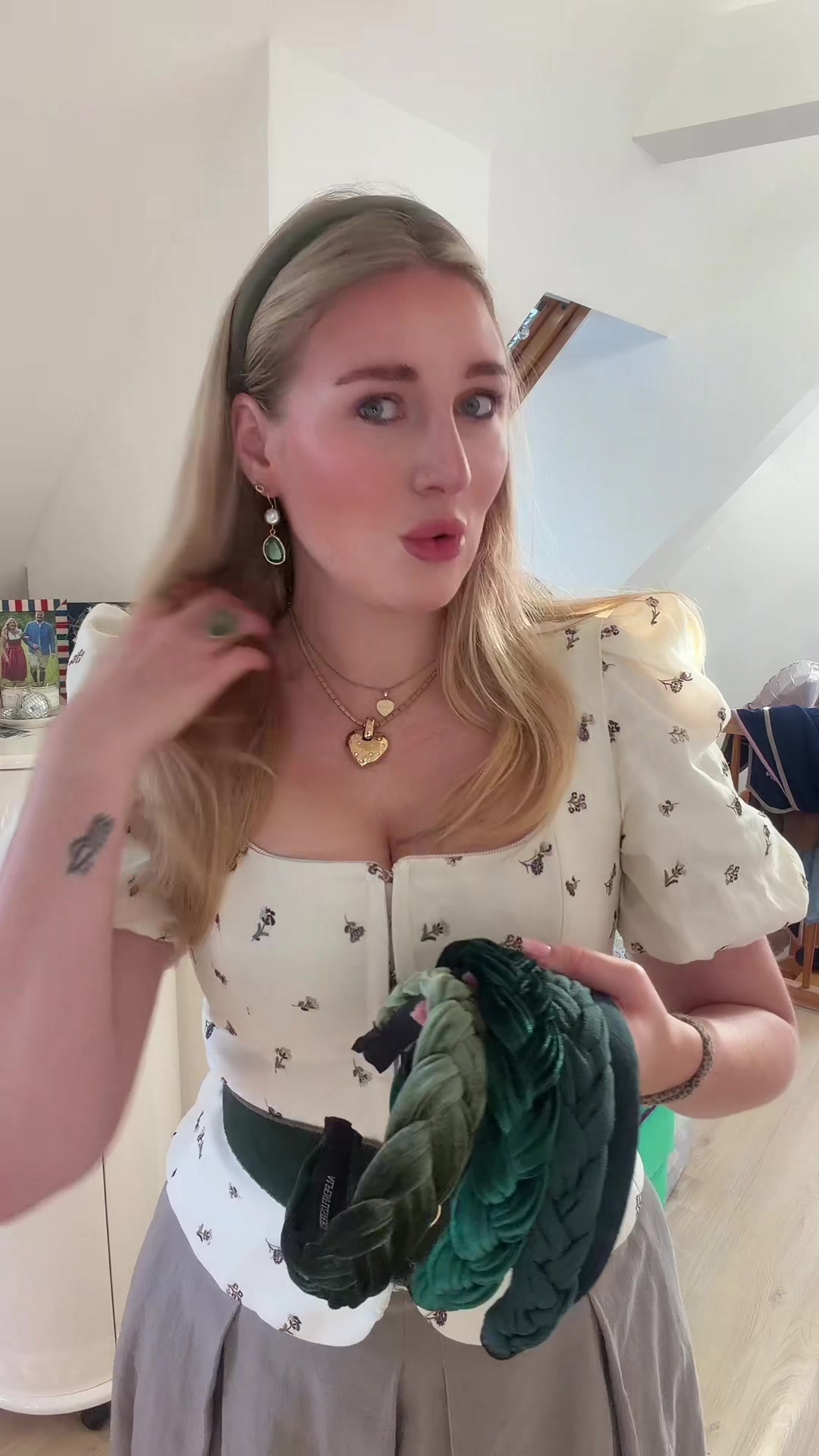 @VASHIONESSA - Dirndl&Festl💕
