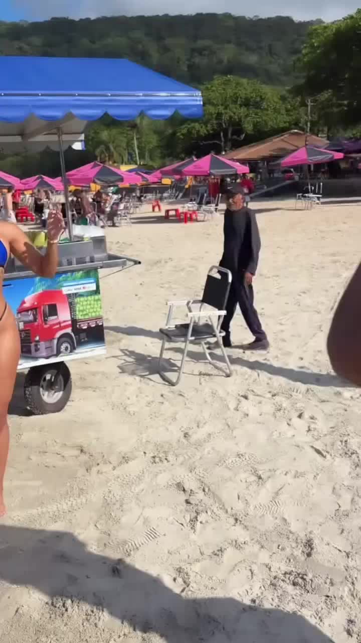 @Esthefany_01