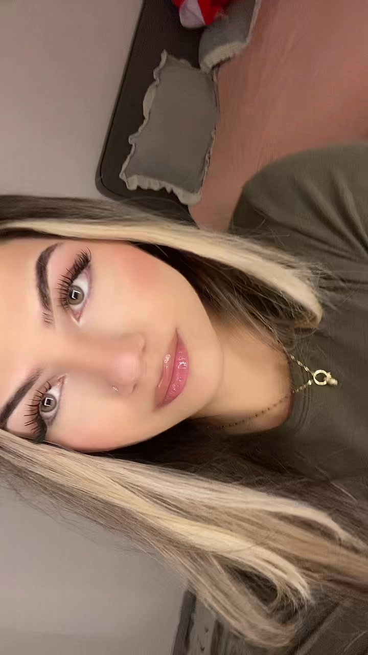@nouraaa