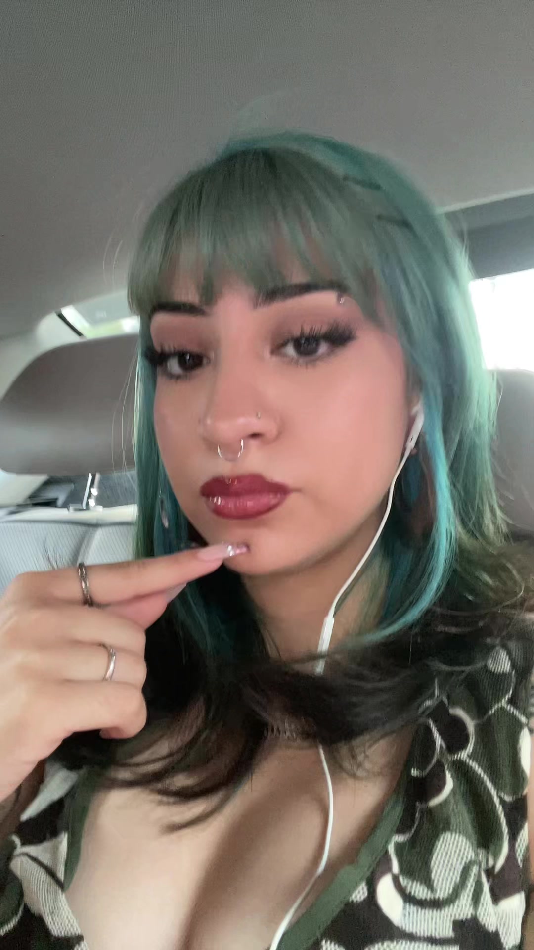 @kat