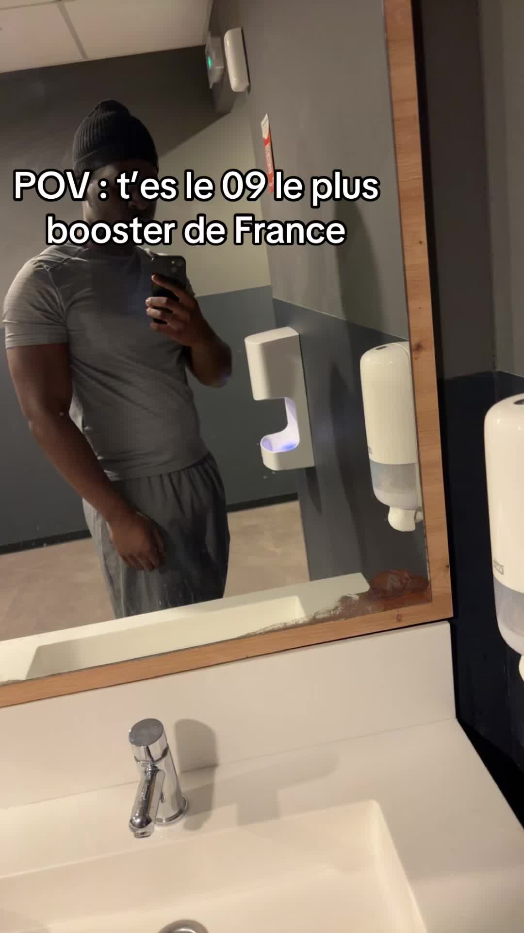 @09