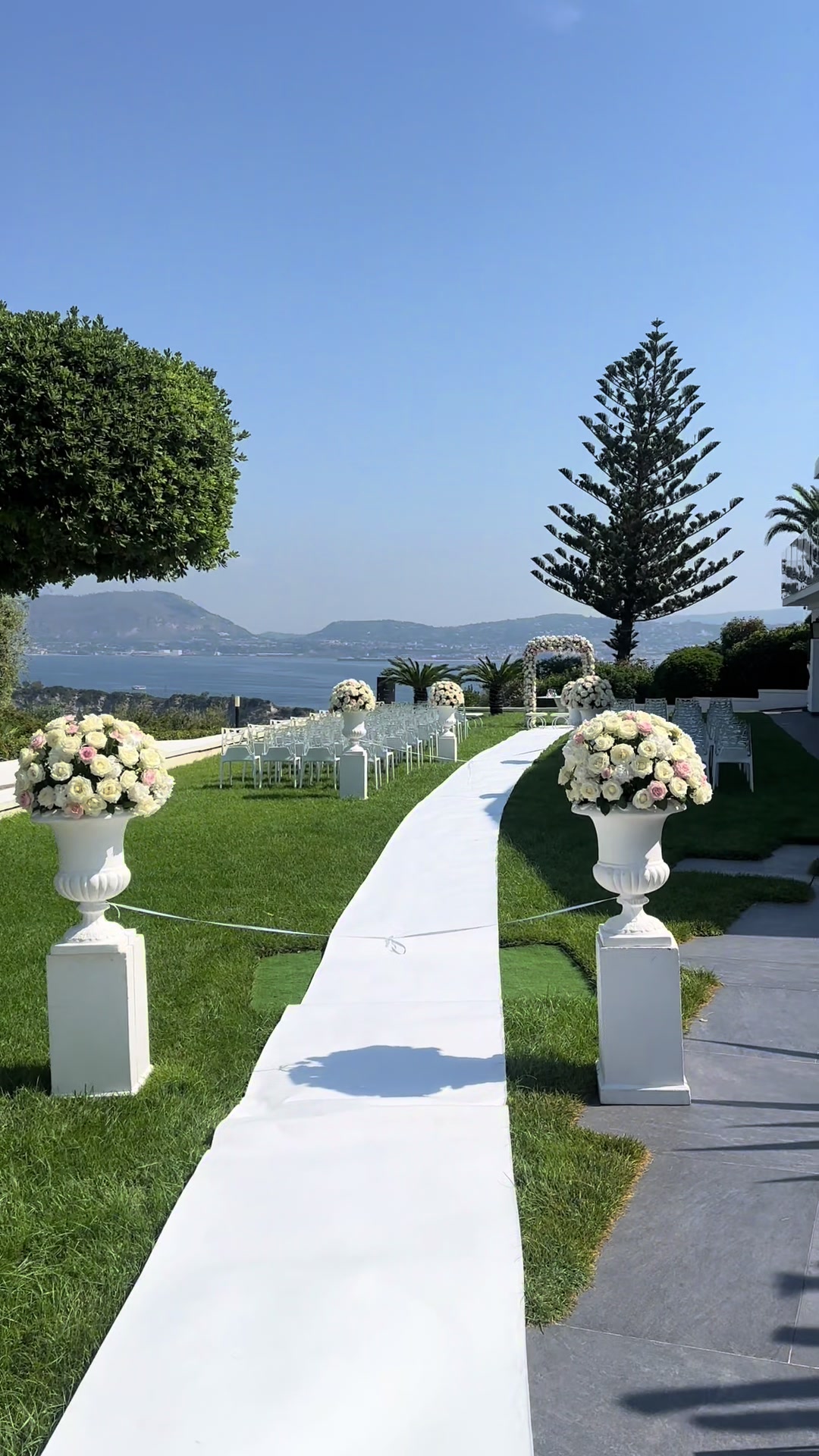 @Simone Lisoladeifiori.