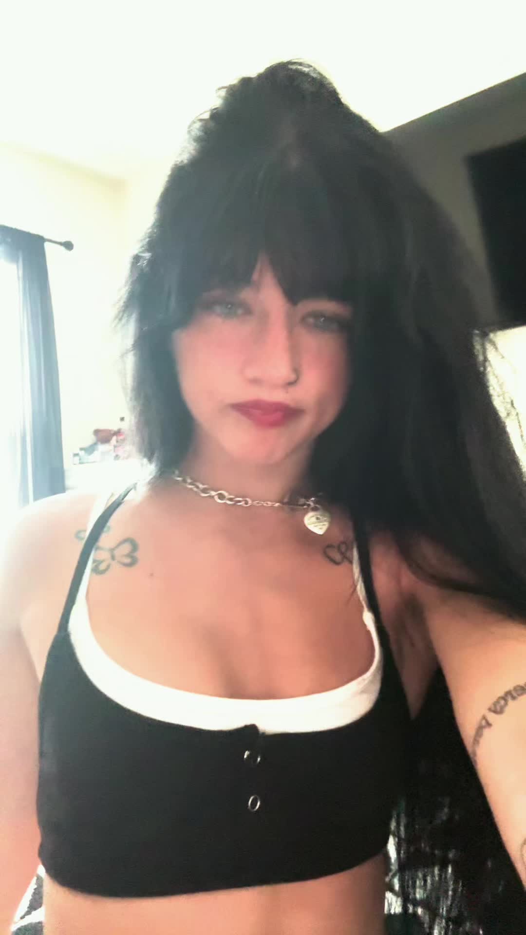 @liv