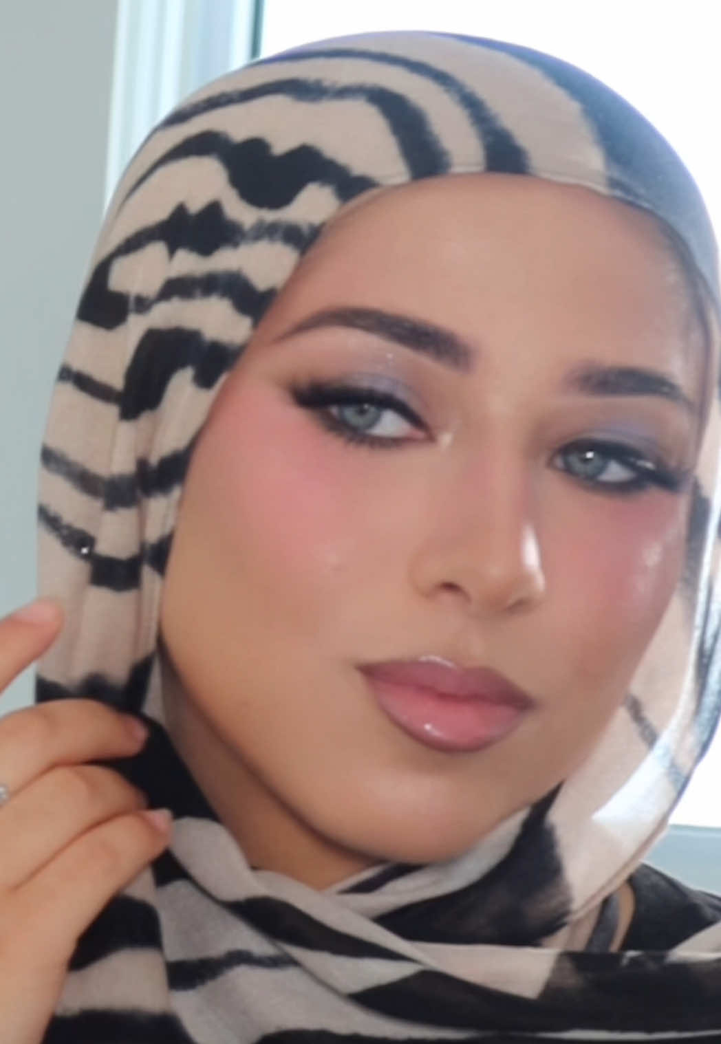 @Makeupbyaishaz