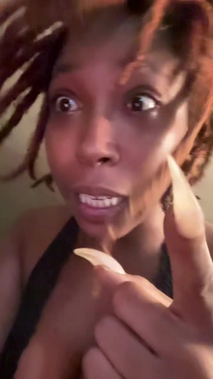 @SmirskyMonroe