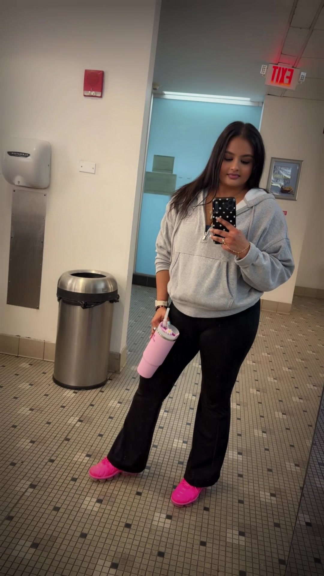 @Devina♊️
