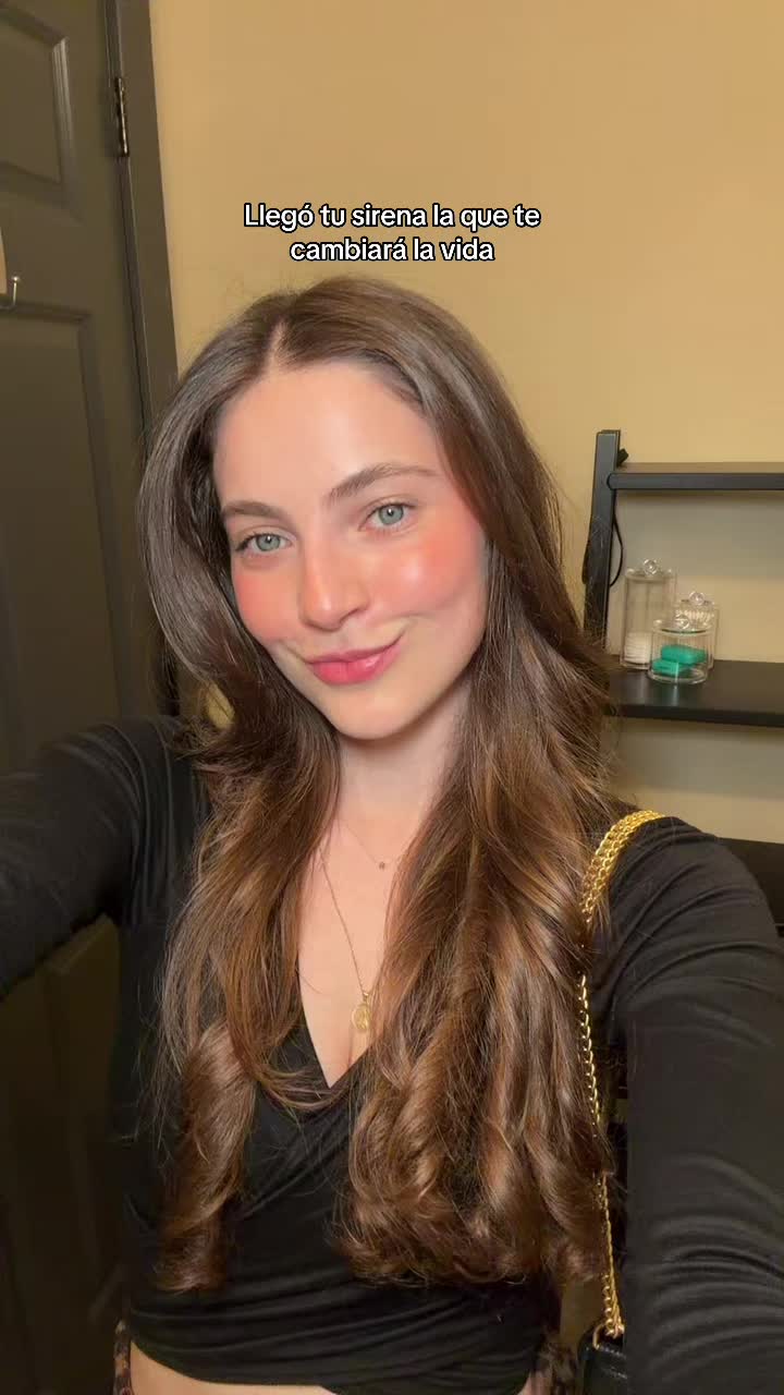 @María🦋