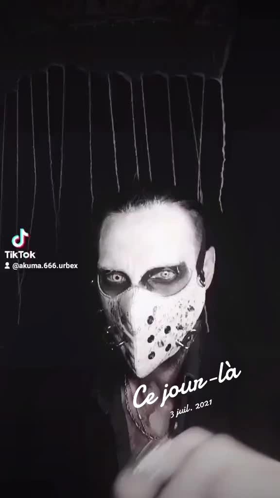 @akuma.urbex👹🇯🇵👻🔦🇫🇷