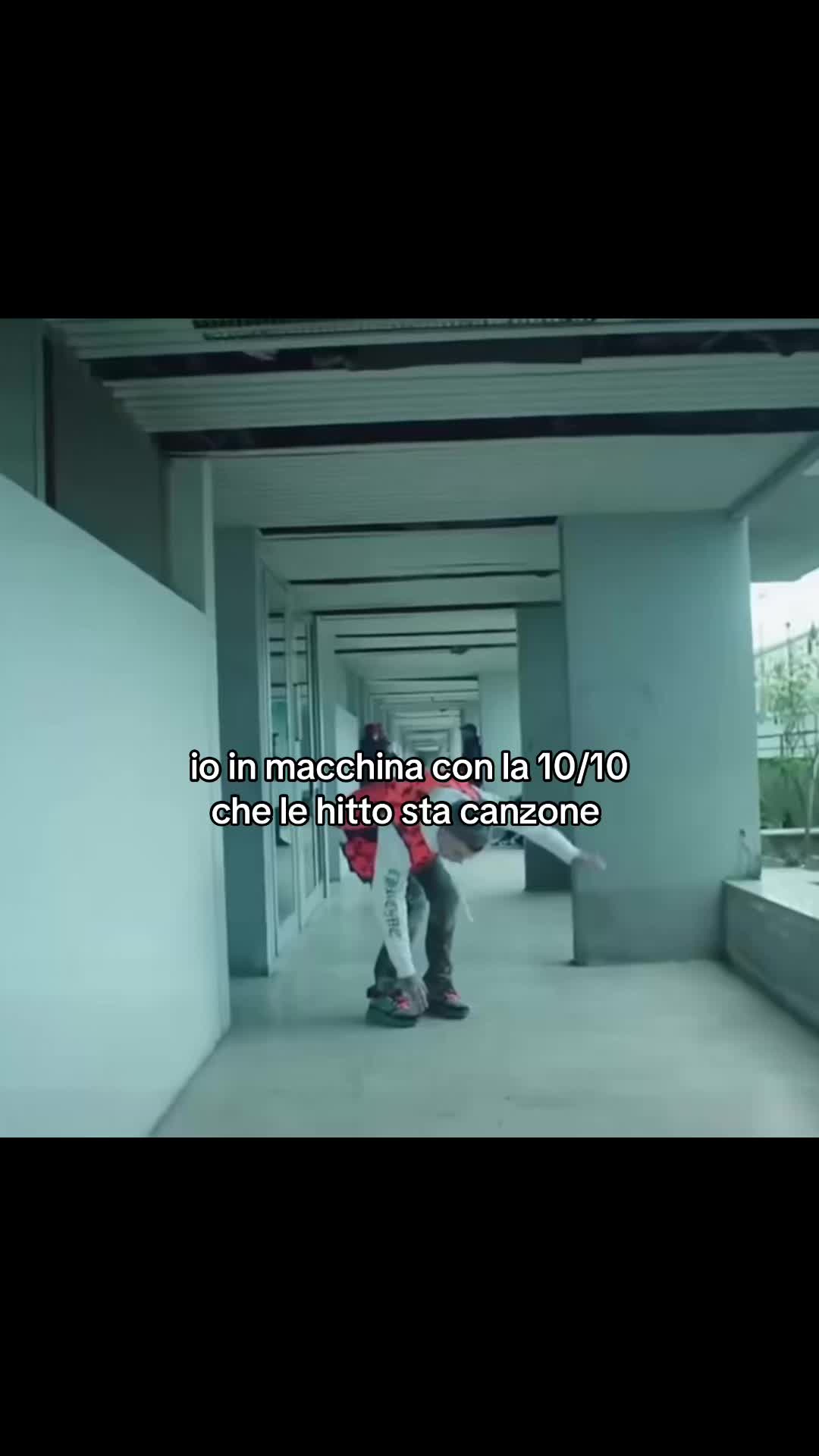 @18𖣂
