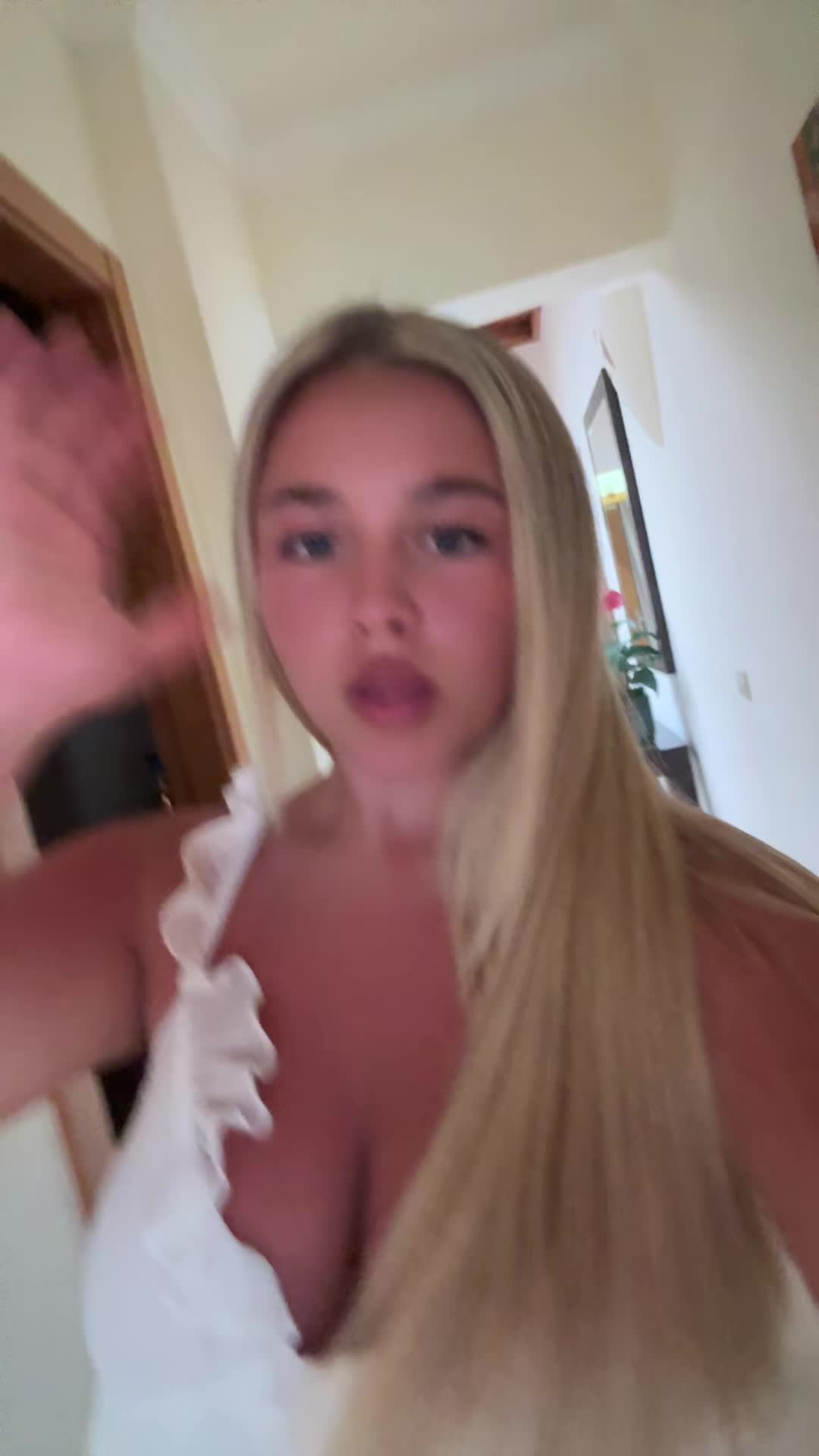 @Scarlet Linney