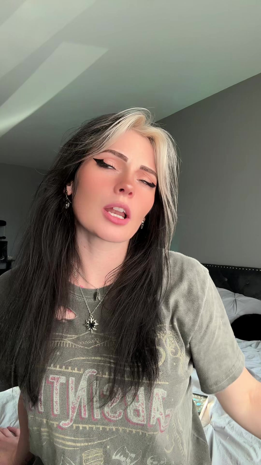 @Jenni