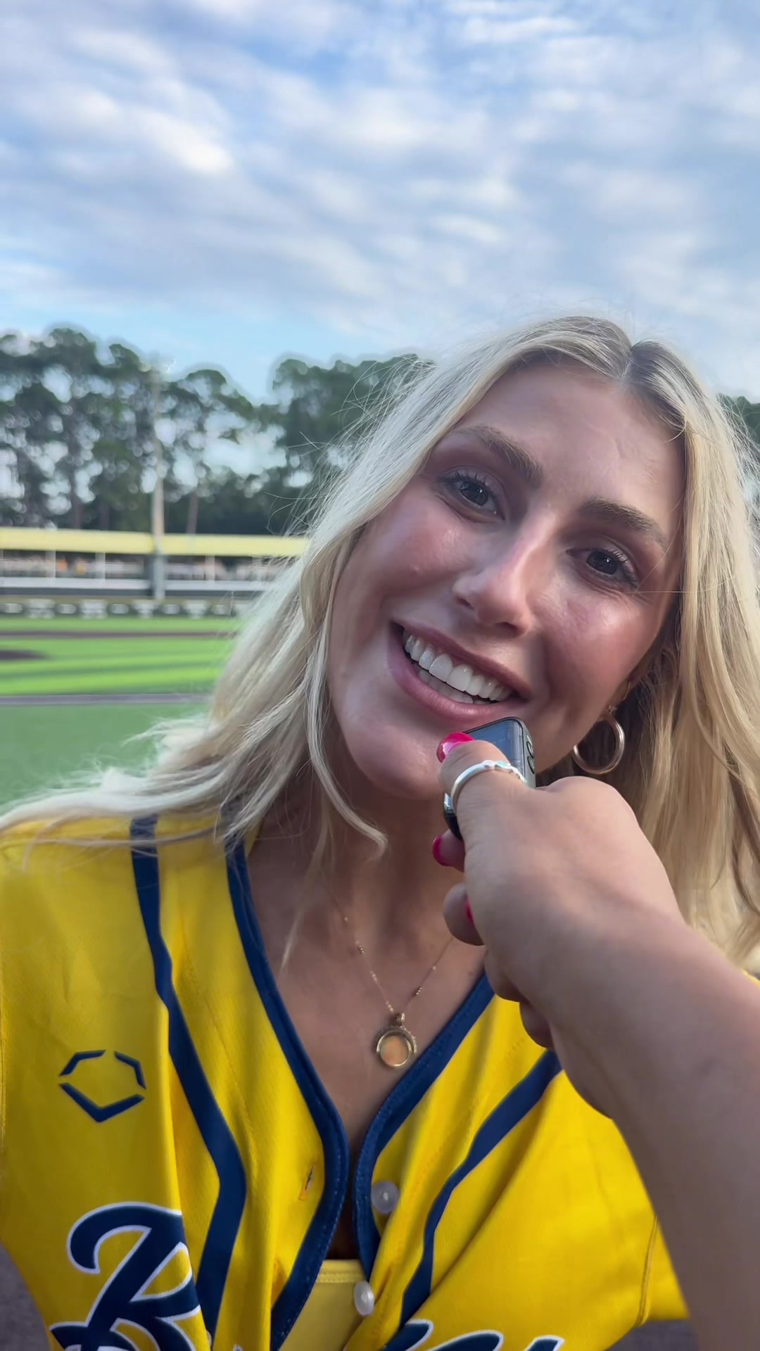 @thesavbananas