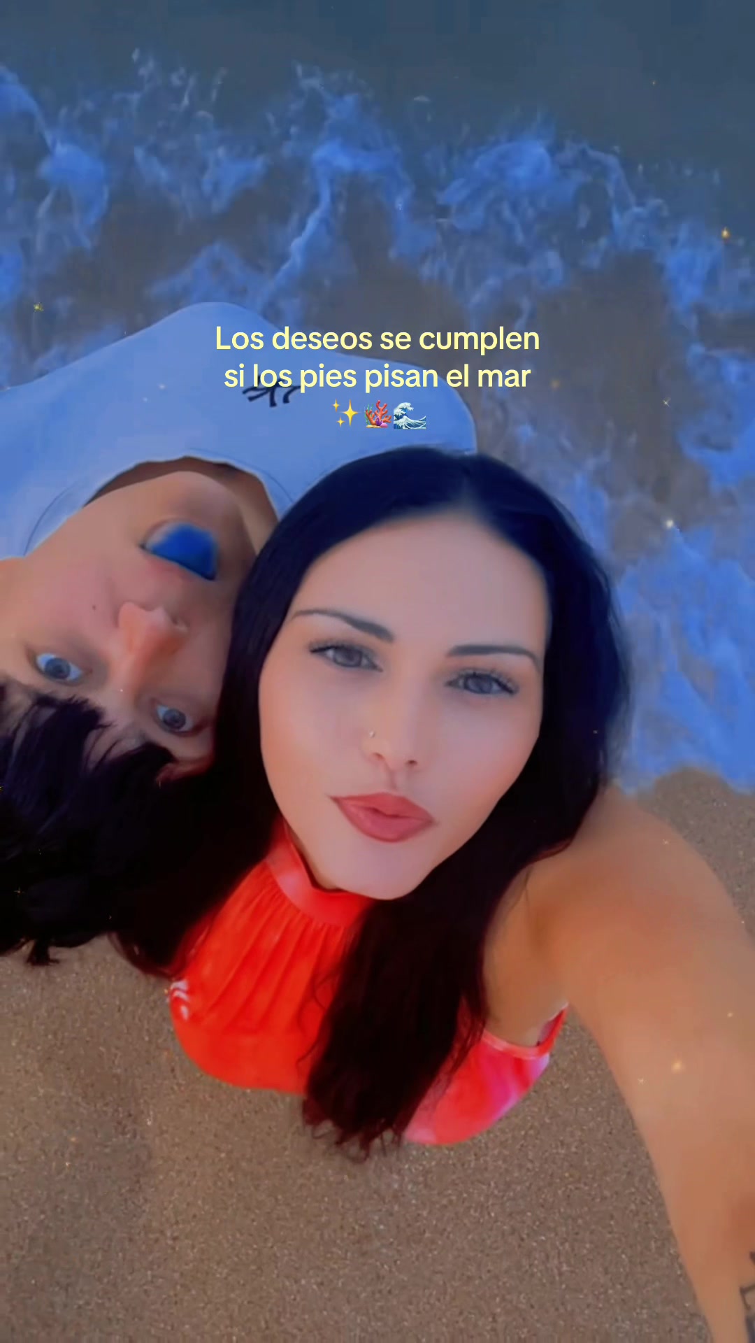 @🧡🤍💜Raffaella 👩❤️👩