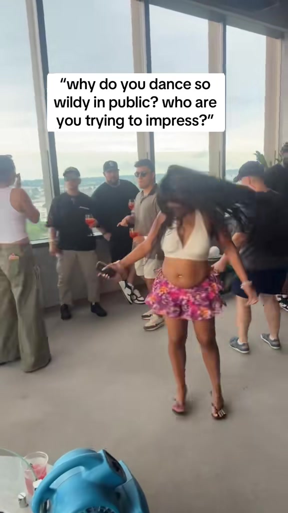 @MAYA 🦋