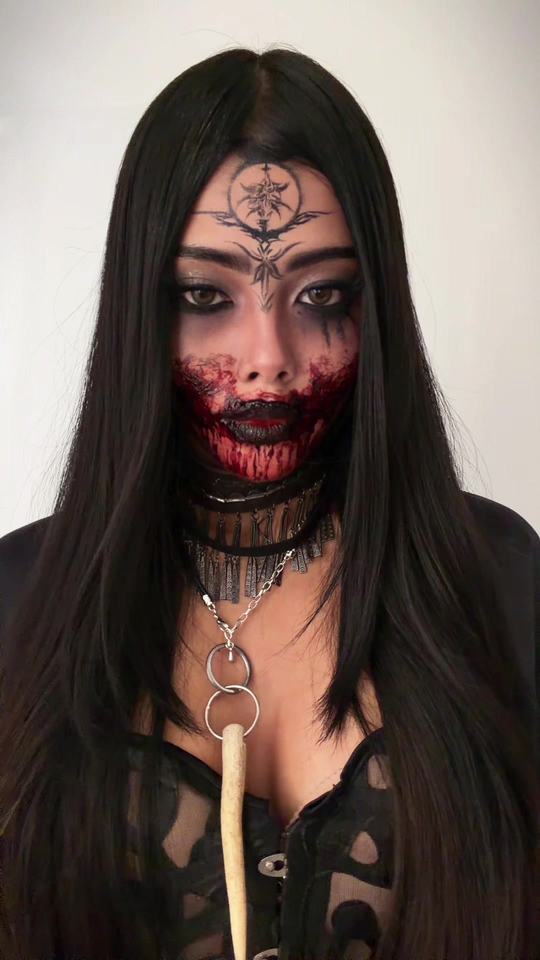 @Aili