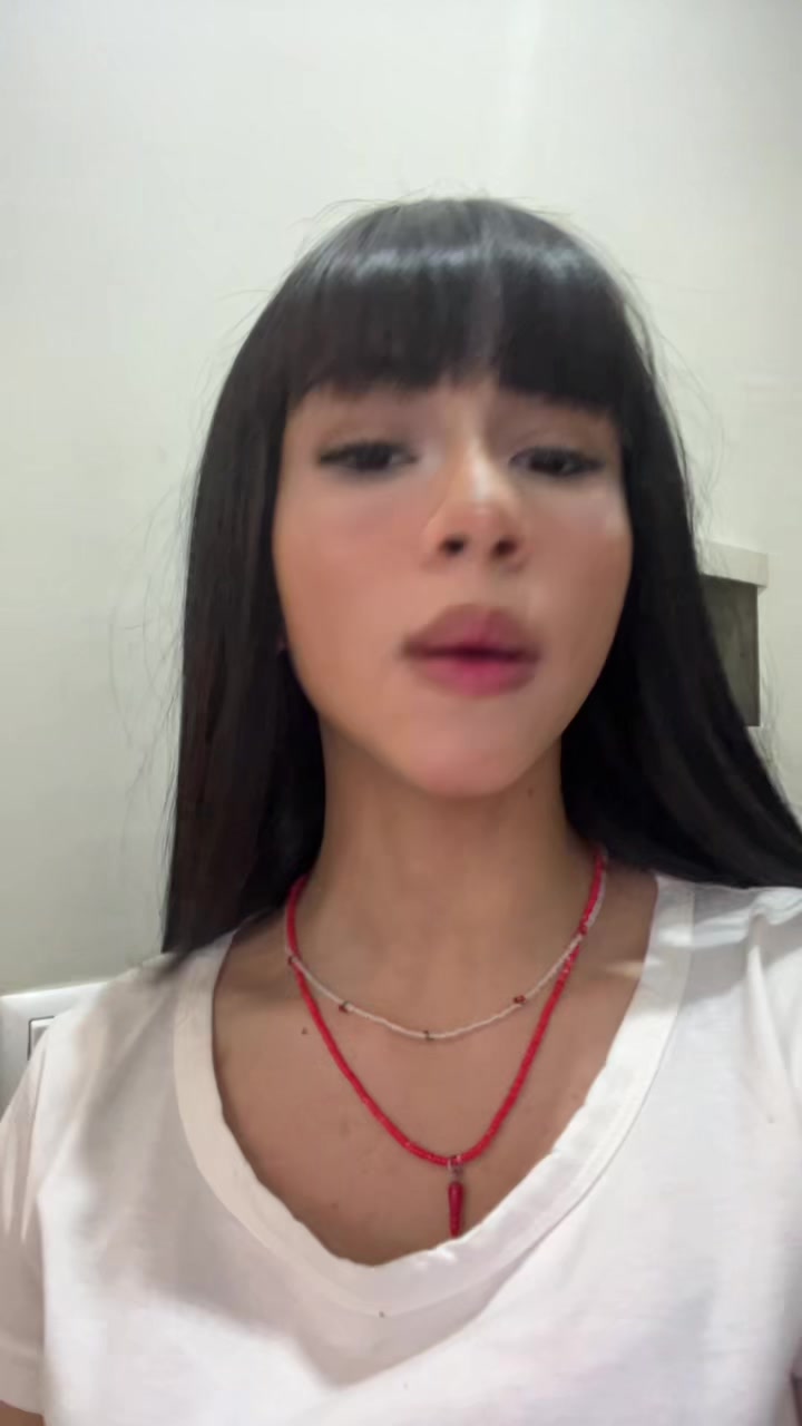 @Kiana8k