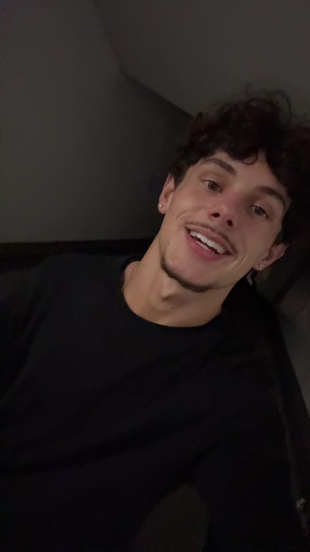 @Charly