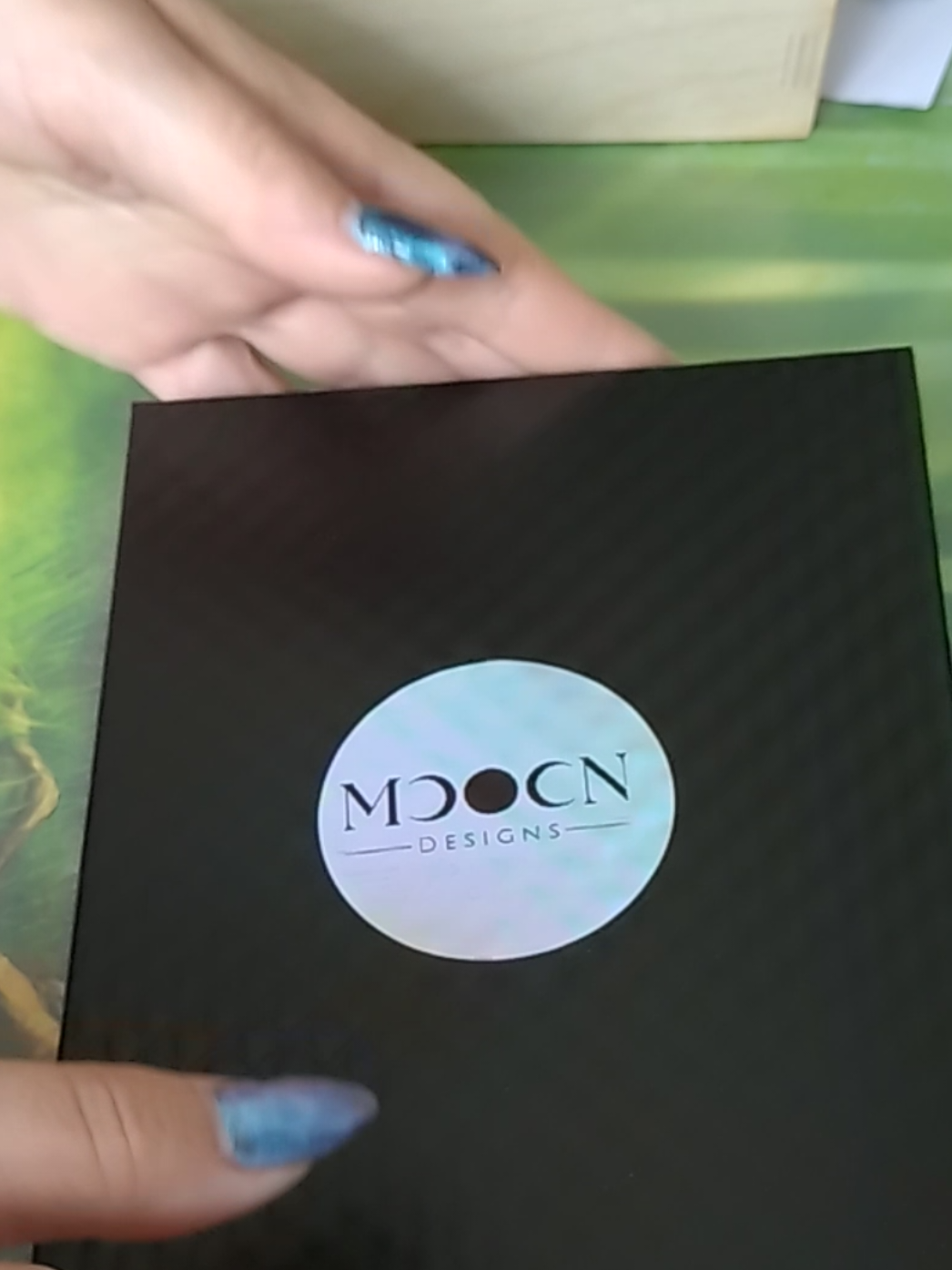 @MOOON DESIGNS