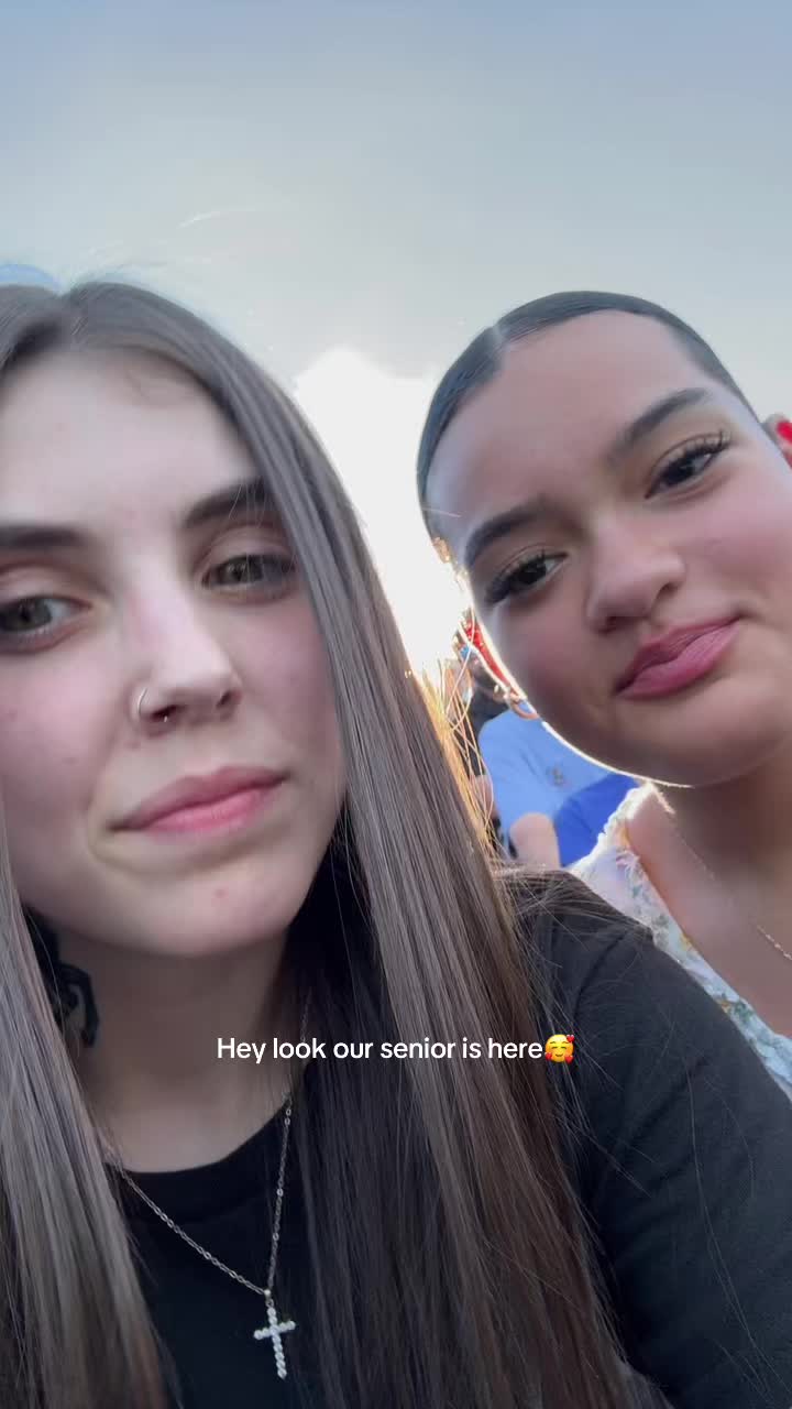 @hhr1129