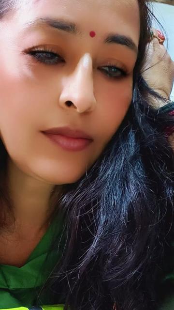 @🎧🎤📽️Bebika Nakarmi 660