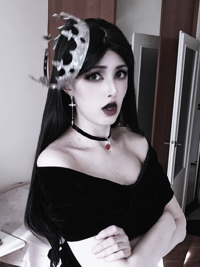 @ᴍꪮꪮꪀℓɪꜰʀᴇ