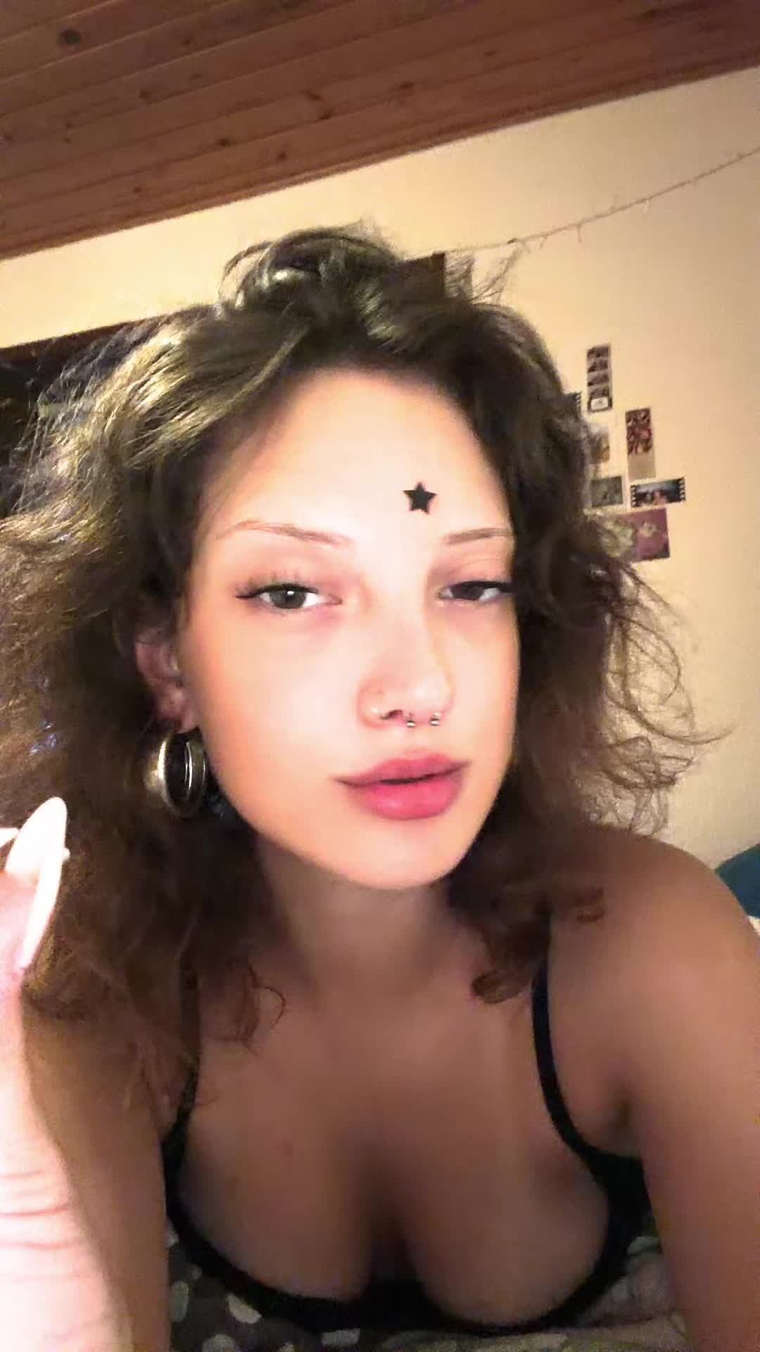 @juliasrealities