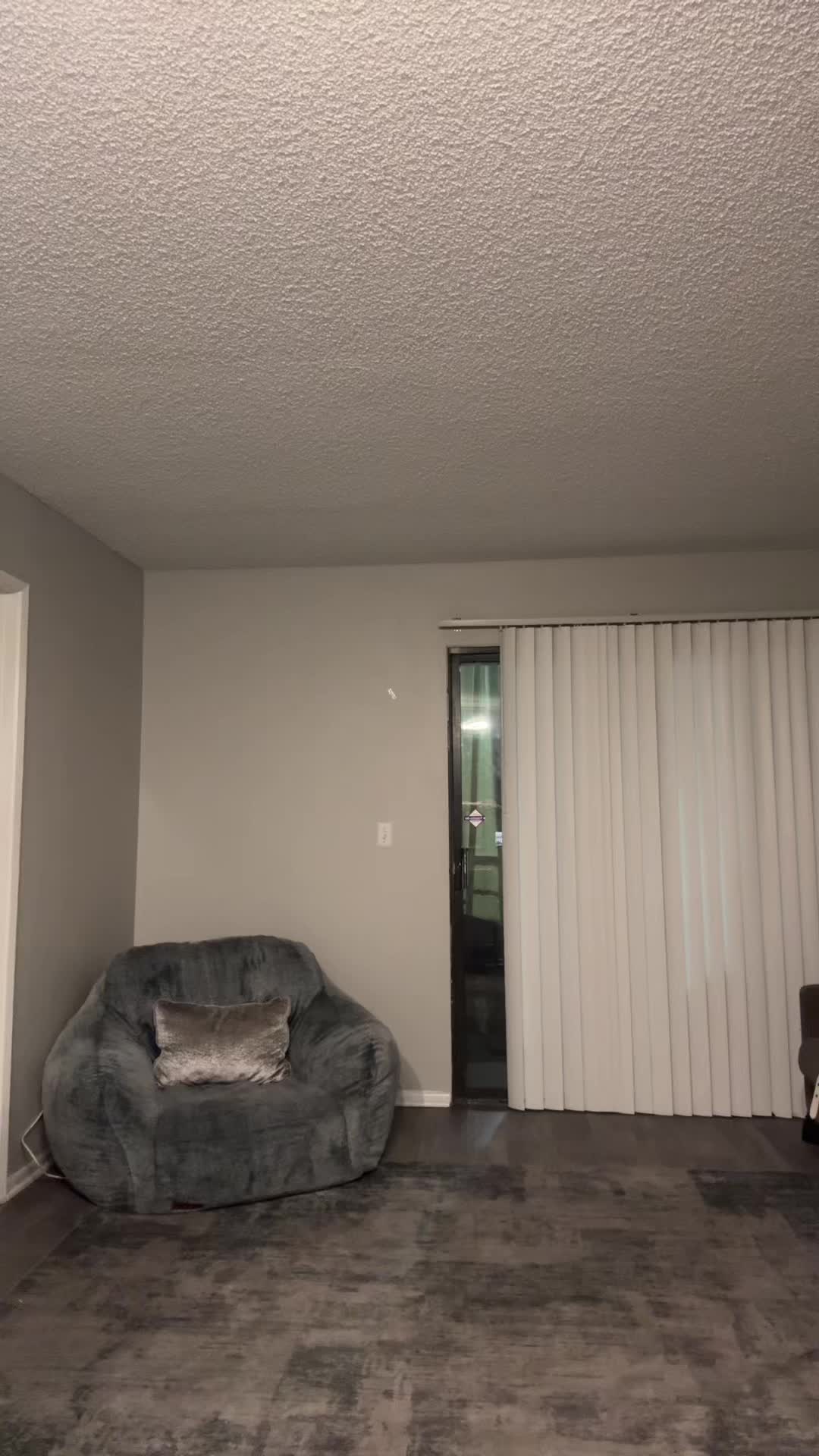 @MerMer676.