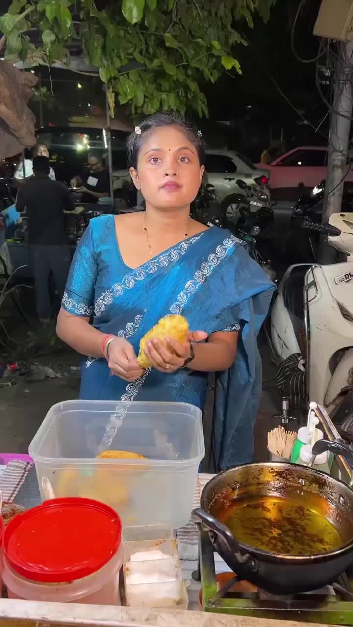 @Desifoodie0