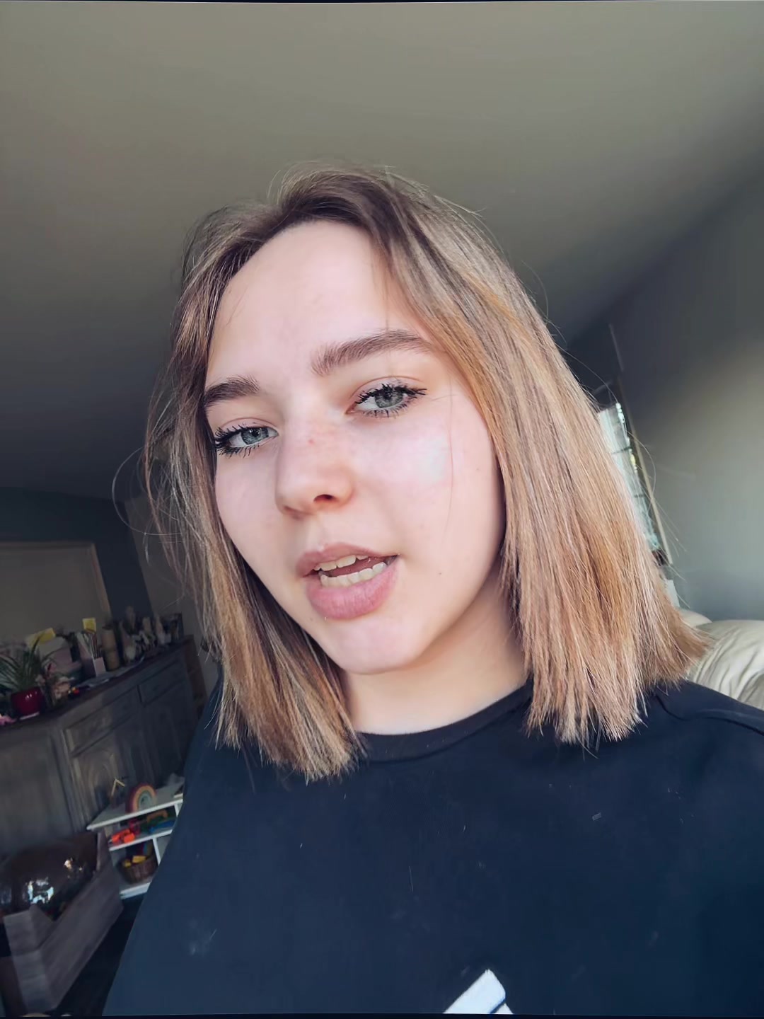 @😱