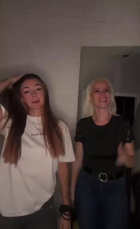 @nikolcia_0207