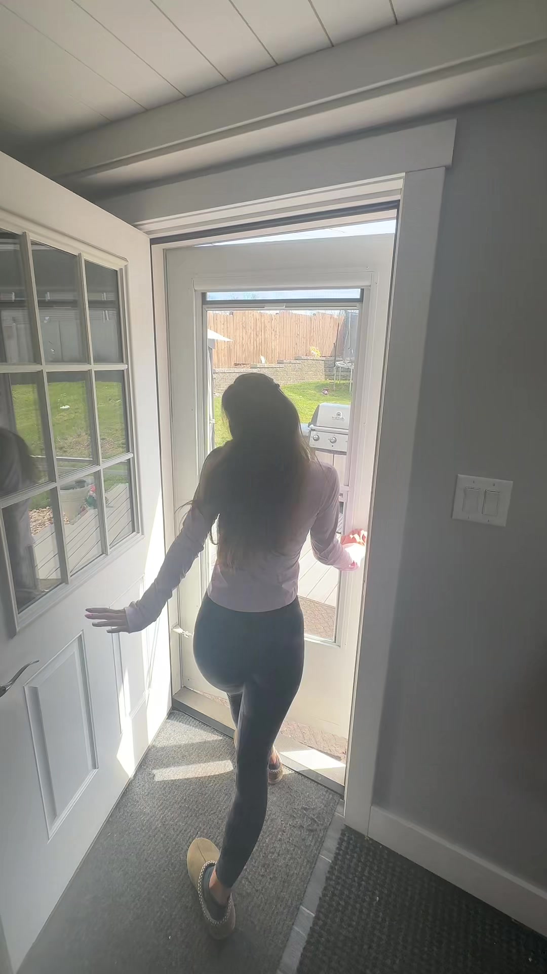 @weirdgirIhotbod