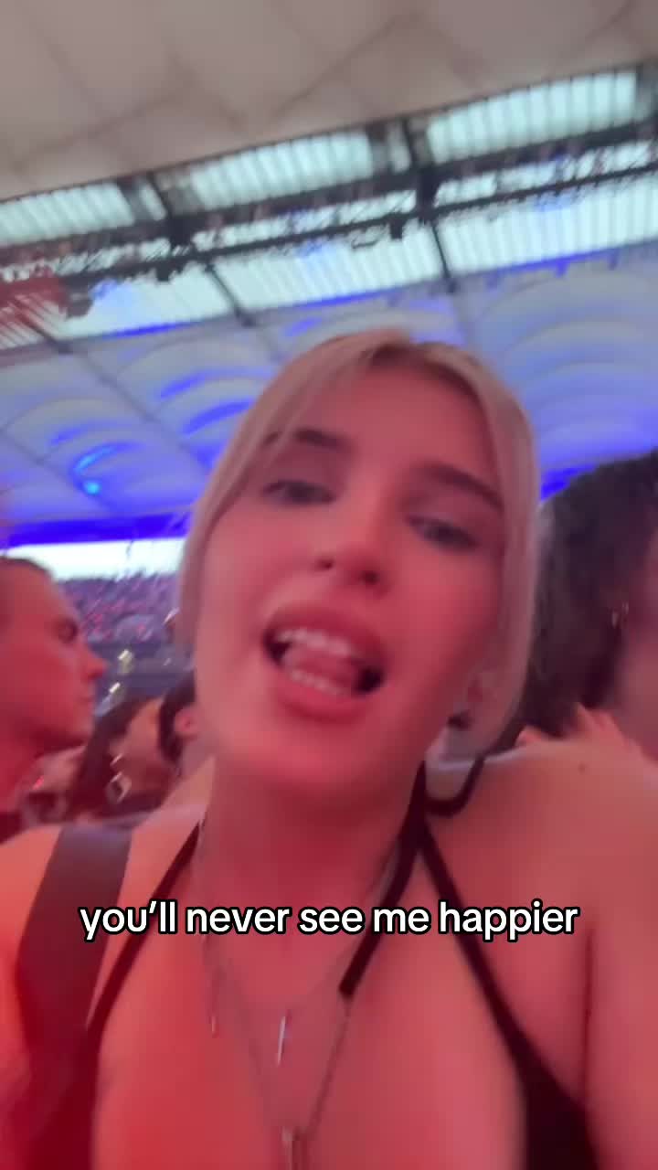 @carolinebuchal