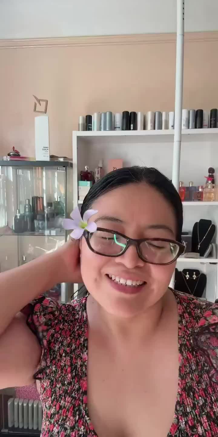 @Betty Camas 🇪🇨🧡🇺🇸