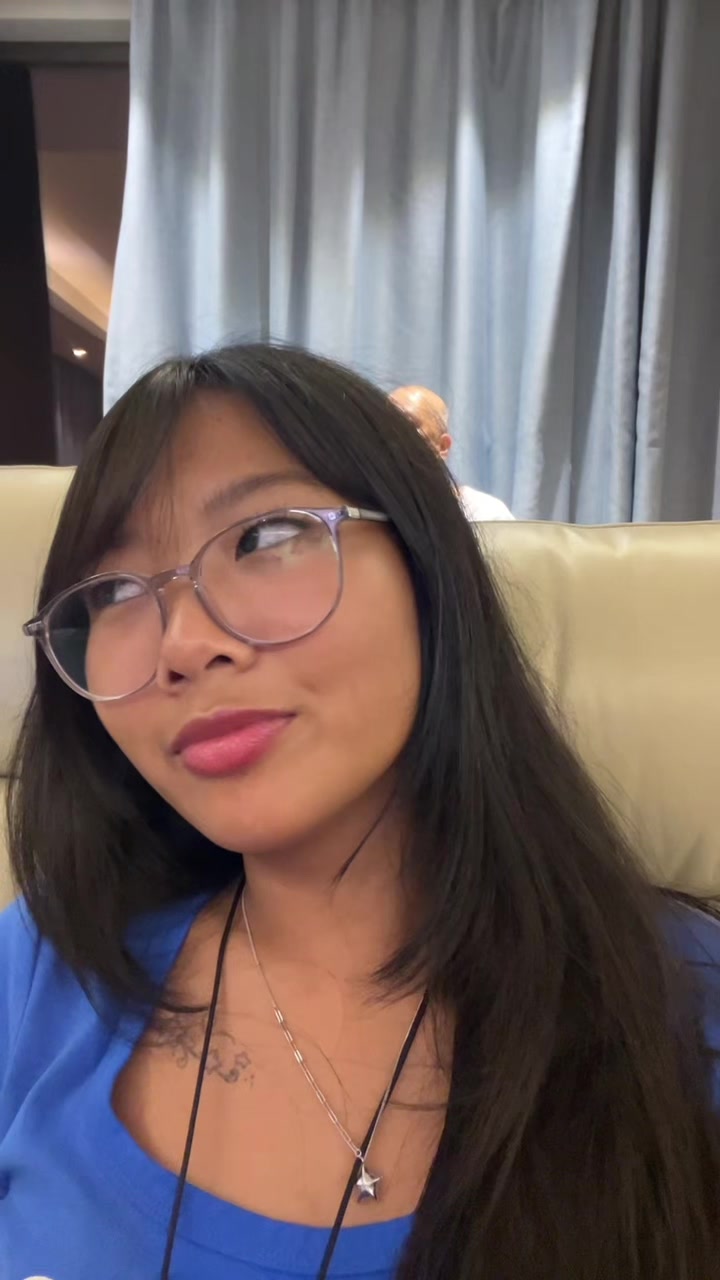 @bella