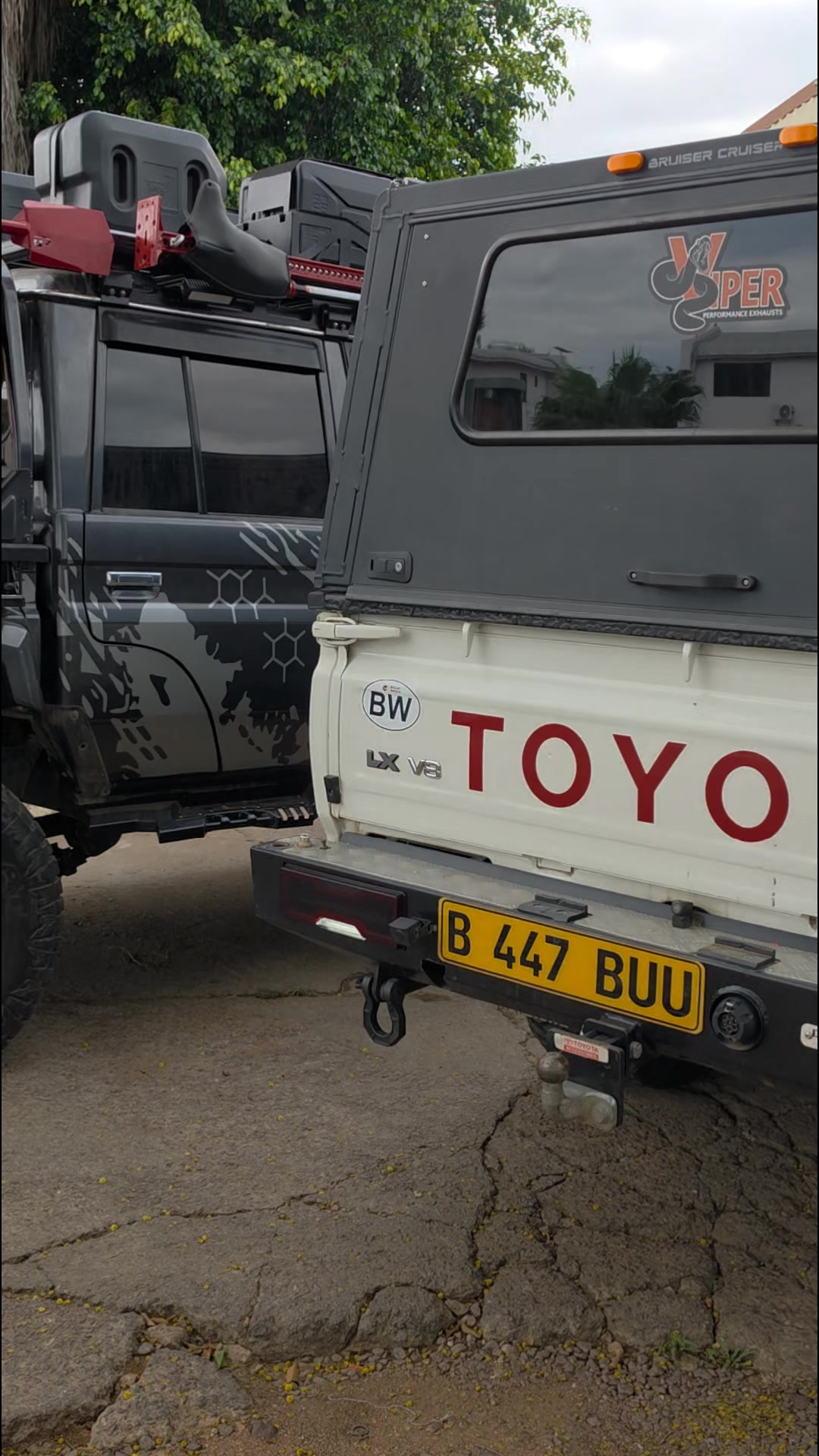 @Robot Auto 4x4 Customs