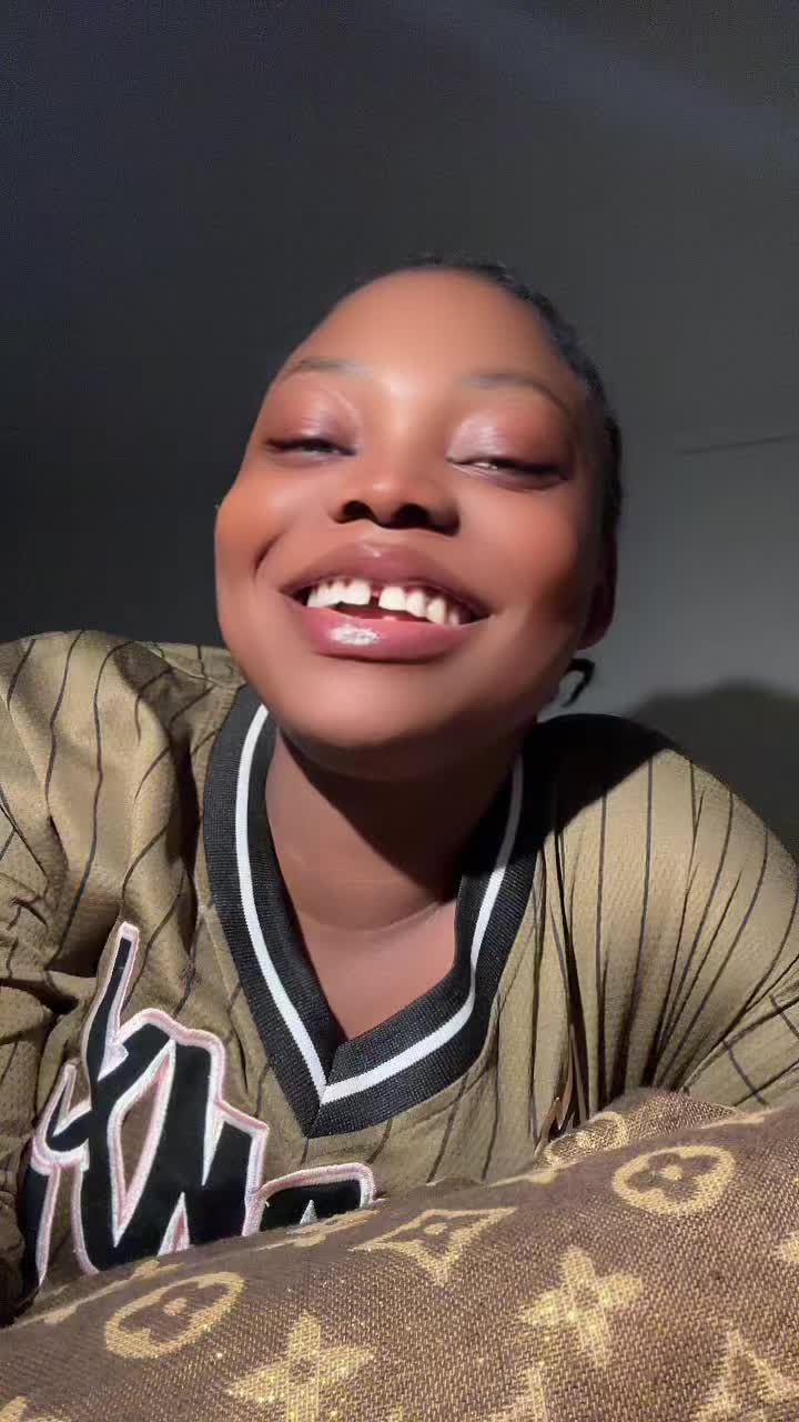 @QUEENFIRST🤍🦋
