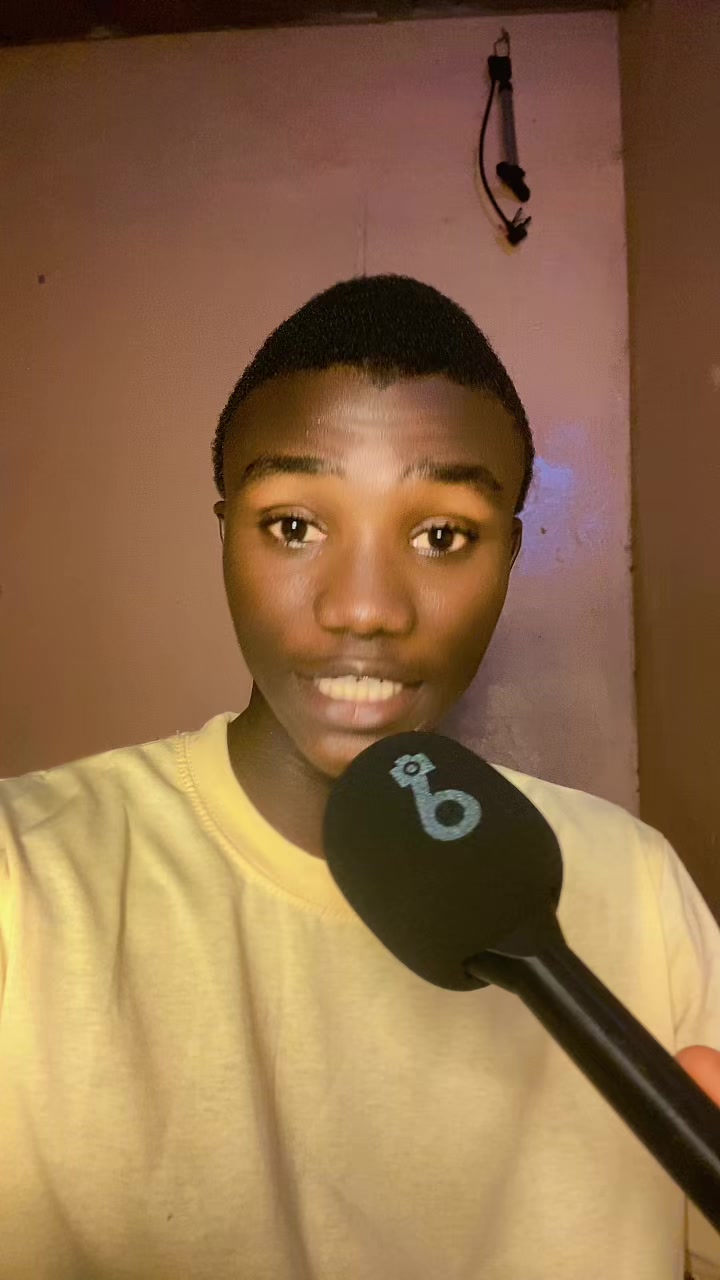 @LE CHRONIQUEUR DU PEUPLE 🧠