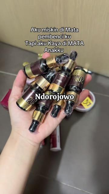 @🍼N D O R O J O W O 🫗