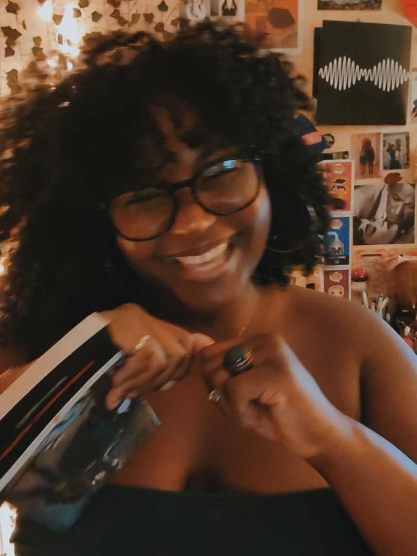 @Eboni🧸🍂🧡