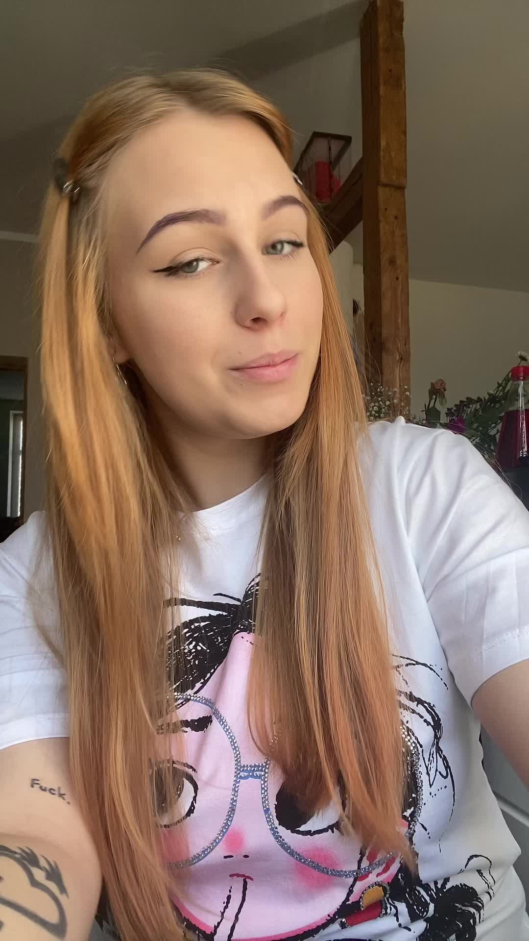 @Zuzaa